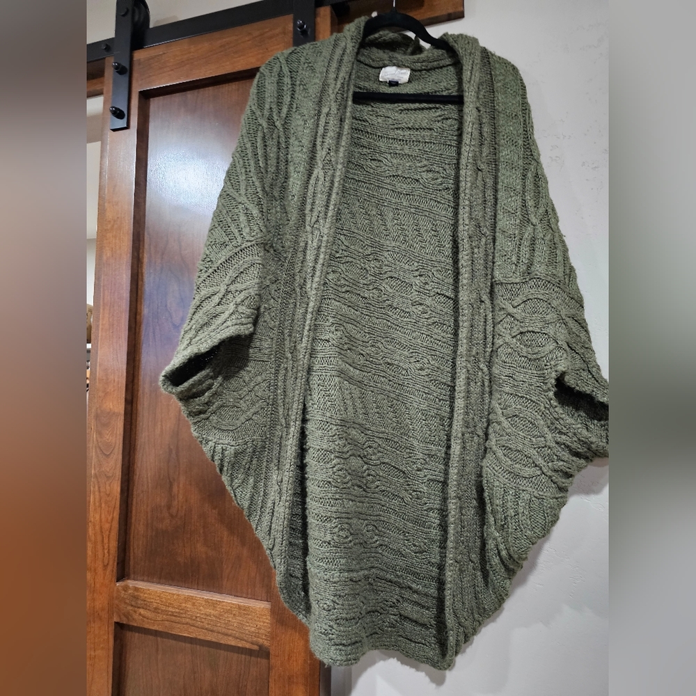 Batwing short sleeve sweater cardigan